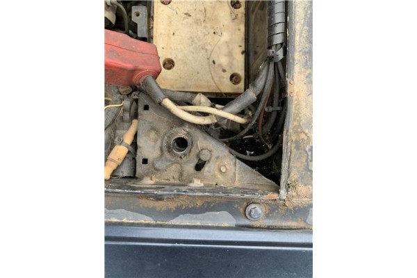 Recambio de cerradura capo para jaguar xj6/12 3.6 xj6 referencia OEM IAM HNA2401AA  