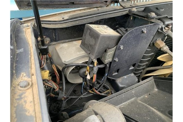 Recambio de faro delantero izquierdo para jaguar xj6/12 3.6 xj6 referencia OEM IAM JLM1015  