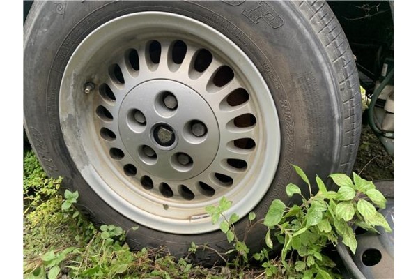 Recambio de llanta para jaguar xj6/12 3.6 xj6 referencia OEM IAM CBC7997  