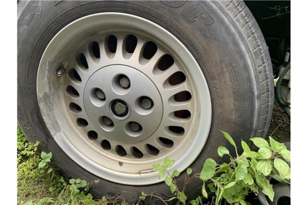 Recambio de llanta para jaguar xj6/12 3.6 xj6 referencia OEM IAM CBC7997  