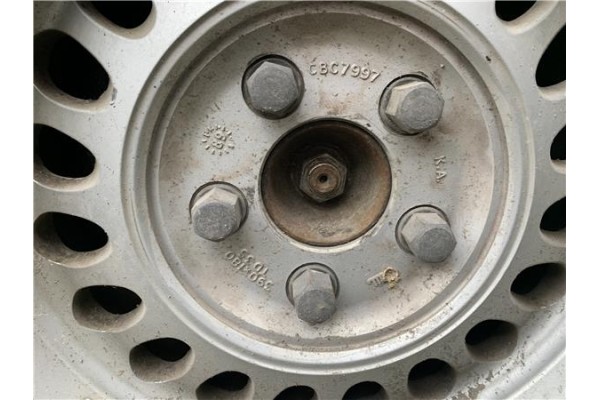 Recambio de llanta para jaguar xj6/12 3.6 xj6 referencia OEM IAM CBC7997  