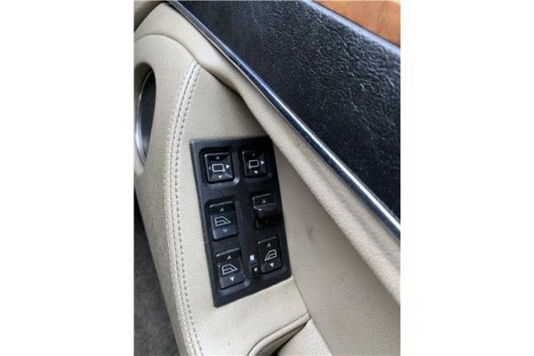 Recambio de mando elevalunas delantero derecho para jaguar xj6/12 3.6 xj6 referencia OEM IAM DAC7526 DAC7527 