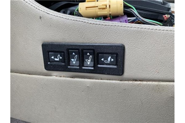 Recambio de mando multifuncion para jaguar xj6/12 3.6 xj6 referencia OEM IAM BEC10372  