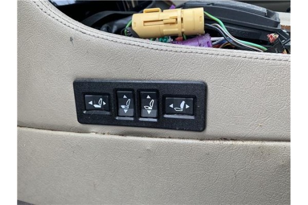 Recambio de mando multifuncion para jaguar xj6/12 3.6 xj6 referencia OEM IAM BEC10372  