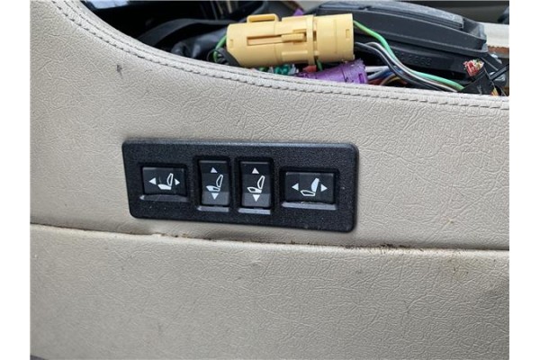 Recambio de mando multifuncion para jaguar xj6/12 3.6 xj6 referencia OEM IAM BEC10372  