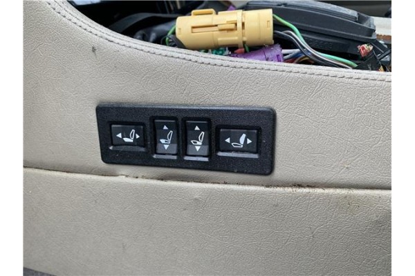 Recambio de mando multifuncion para jaguar xj6/12 3.6 xj6 referencia OEM IAM BEC10372  