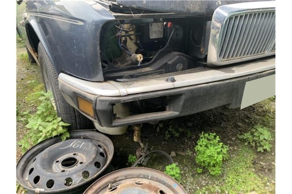 Recambio de paragolpes delantero para jaguar xj6/12 3.6 xj6 referencia OEM IAM BDC5098  