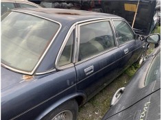 Recambio de puerta trasero derecha para jaguar xj6/12 3.6 xj6 referencia OEM IAM JLM11504  