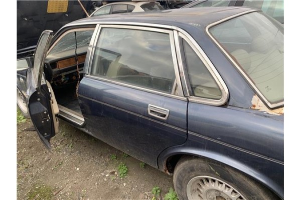 Recambio de puerta trasero izquierda para jaguar xj6/12 3.6 xj6 referencia OEM IAM JLM11505  