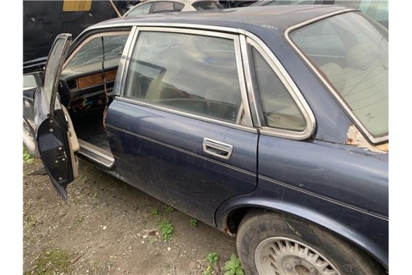 Recambio de puerta trasero izquierda para jaguar xj6/12 3.6 xj6 referencia OEM IAM JLM11505  