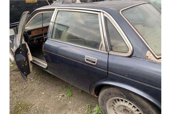 Recambio de puerta trasero izquierda para jaguar xj6/12 3.6 xj6 referencia OEM IAM JLM11505  