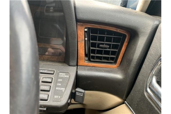 Recambio de rejilla entrada de aire para jaguar xj6/12 3.6 xj6 referencia OEM IAM BCC6660  