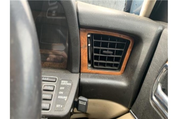 Recambio de rejilla entrada de aire para jaguar xj6/12 3.6 xj6 referencia OEM IAM BCC6660  