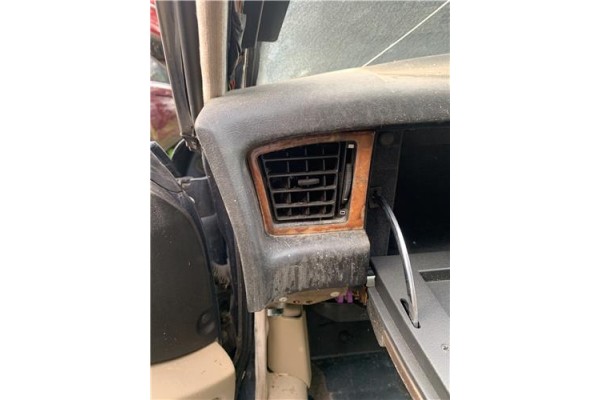 Recambio de rejilla entrada de aire para jaguar xj6/12 3.6 xj6 referencia OEM IAM BCC6661  