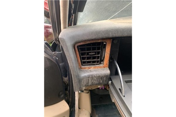 Recambio de rejilla entrada de aire para jaguar xj6/12 3.6 xj6 referencia OEM IAM BCC6661  