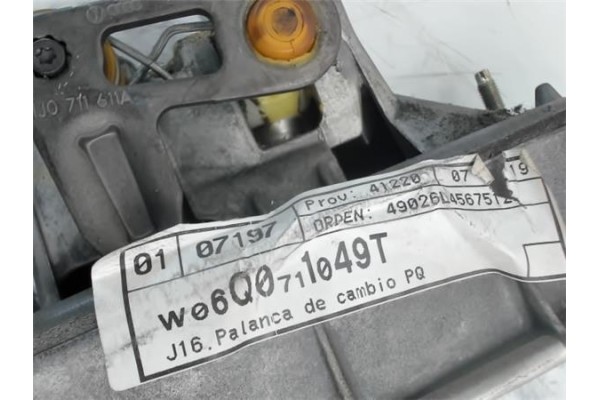 Recambio de conjunto palanca cambio velocidad para seat ibiza (6l1) 1.9 f.r. referencia OEM IAM 6Q0711049T  