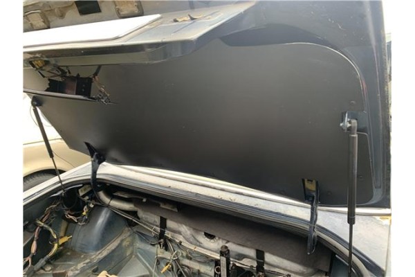 Recambio de tapa maletero para jaguar xj6/12 3.6 xj6 referencia OEM IAM CAP567  