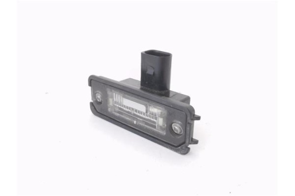 Recambio de piloto matricula para volkswagen polo iv (9n1) 1.2 12v referencia OEM IAM 1J6943021B  