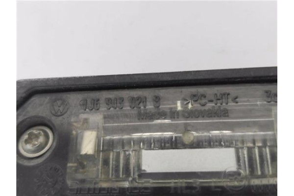 Recambio de piloto matricula para volkswagen polo iv (9n1) 1.2 12v referencia OEM IAM 1J6943021B  