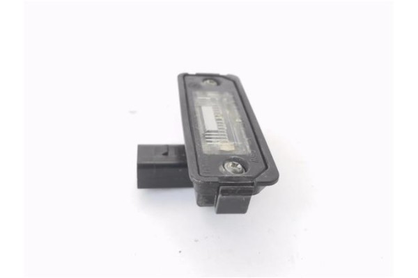 Recambio de piloto matricula para volkswagen polo iv (9n1) 1.2 12v referencia OEM IAM 1J6943021B  