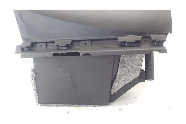 Recambio de guantera salpicadero para peugeot 207 1.4 16v referencia OEM IAM 9654373777  