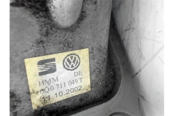 Recambio de conjunto palanca cambio velocidad para seat ibiza (6l1) 1.9 f.r. referencia OEM IAM 6Q0711049T  