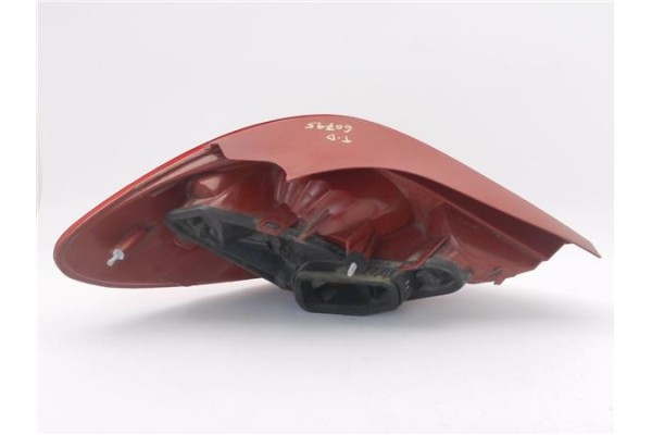 Recambio de piloto trasero derecho para peugeot 207 1.4 16v referencia OEM IAM 085501944R  