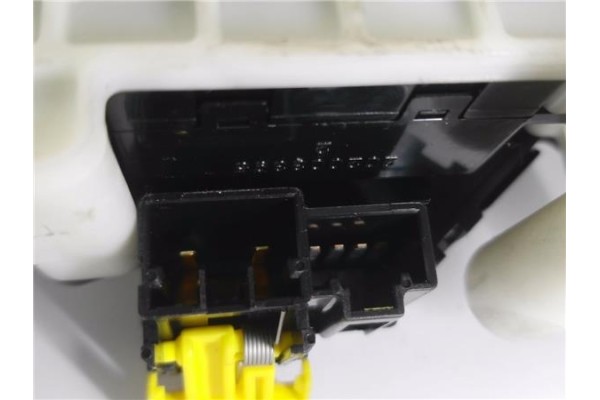 Recambio de mando intermitencia para hyundai tucson (jm) 2.0 crdi referencia OEM IAM 202003393  