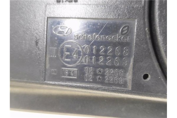 Recambio de retrovisor electrico derecho para hyundai tucson (jm) 2.0 crdi referencia OEM IAM E4012268  