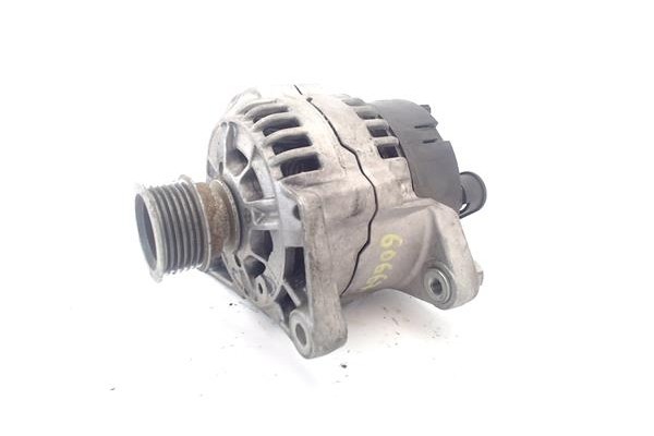 Recambio de alternador para bmw serie 3 berlina (e46) 1.9 316i referencia OEM IAM 12317792092  