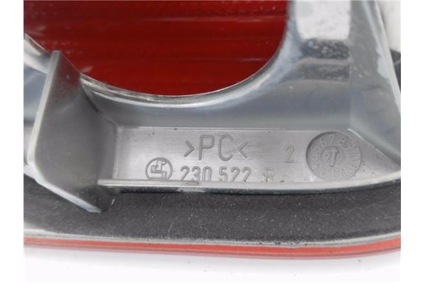 Recambio de piloto porton trasero derecho para bmw serie 3 berlina (e46) 1.9 316i referencia OEM IAM 8364924 230522R 