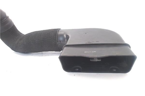 Recambio de carcasa filtro aire para hyundai tucson (jm) 2.0 crdi referencia OEM IAM 282102E000  