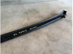 Recambio de moldura parabrisas izquierda para opel astra j berlina 5p 1.6 excellence referencia OEM IAM 498166255  