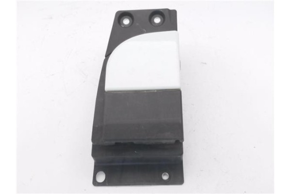 Recambio de tapa exterior combustible para iveco daily chasis 2.3 referencia OEM IAM 5801648112 5801545428 