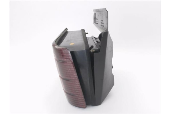 Recambio de piloto trasero derecho para jaguar xj6/12 3.6 xj6 referencia OEM IAM DBC11642  