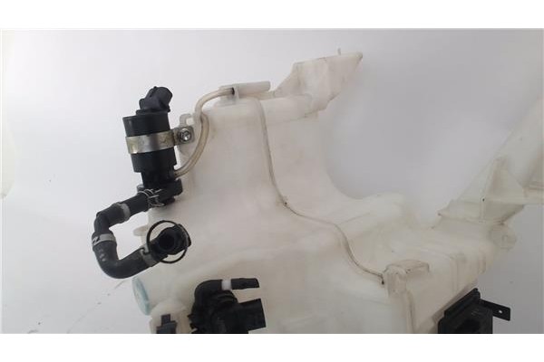 Recambio de deposito limpiaparabrisas para mazda cx-7 er 2.2 active referencia OEM IAM EH6467480  