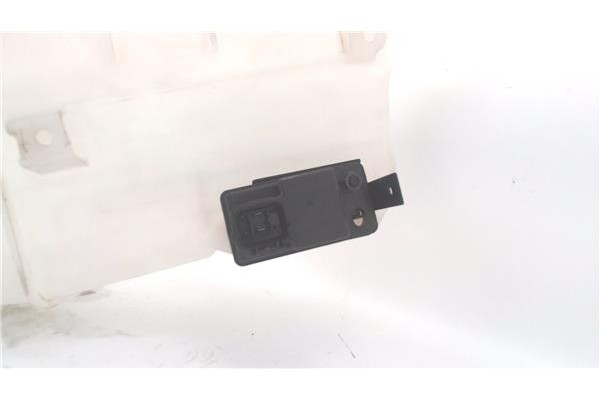 Recambio de deposito limpiaparabrisas para mazda cx-7 er 2.2 active referencia OEM IAM EH6467480  