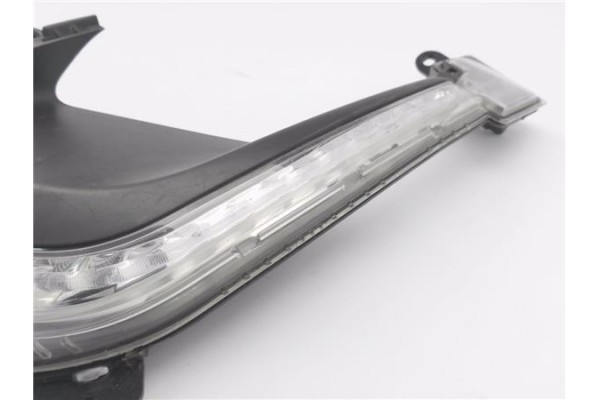 Recambio de piloto delantero luz diurna para peugeot 308 sw 1.6 hdi 84kw 114cv referencia OEM IAM 9674040980 AA3546080600000 