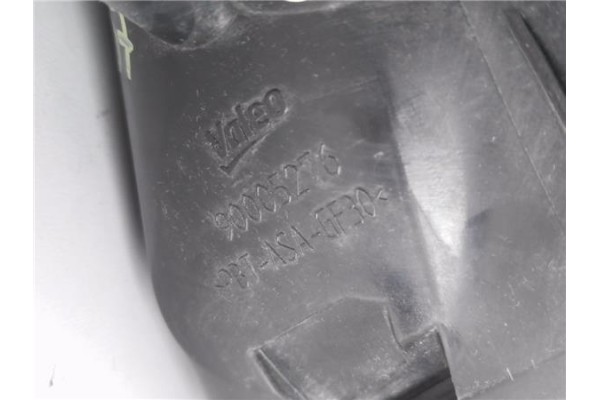 Recambio de faro antiniebla derecho para peugeot 308 sw 1.6 hdi 84kw 114cv referencia OEM IAM 9674041580 90005276 