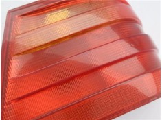 Recambio de piloto trasero derecho para mercedes-benz clase e (bm 210) berlina 2.3 230 (210.037) referencia OEM IAM A2108204464 