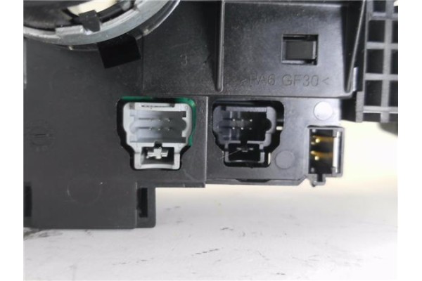 Recambio de mando intermitencia para peugeot 308 sw 1.6 hdi referencia OEM IAM 6242TQ  
