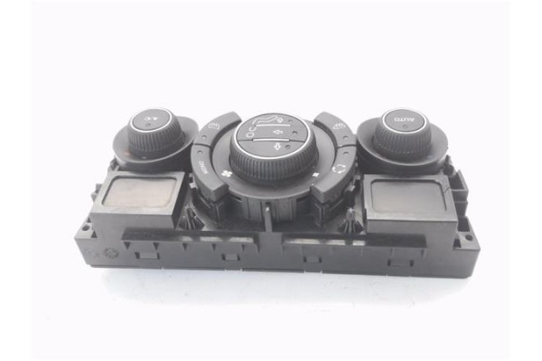 Recambio de mandos climatizador para peugeot 308 sw 1.6 hdi referencia OEM IAM 6452J4  