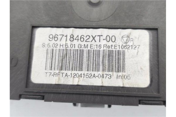 Recambio de mandos climatizador para peugeot 308 sw 1.6 hdi referencia OEM IAM 6452J4  