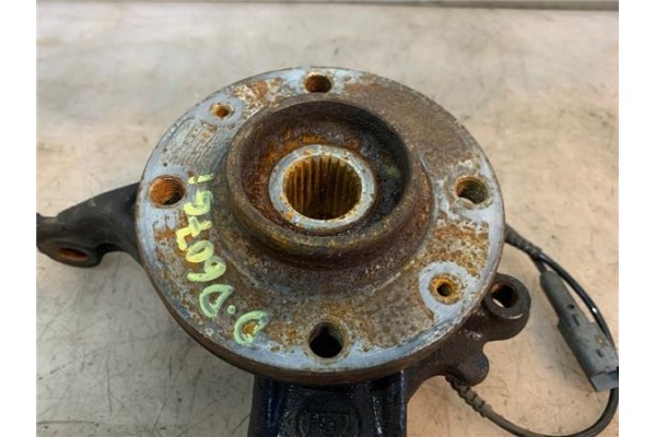 Recambio de mangueta delantero derecha para peugeot 308 sw 1.6 hdi referencia OEM IAM 364796  