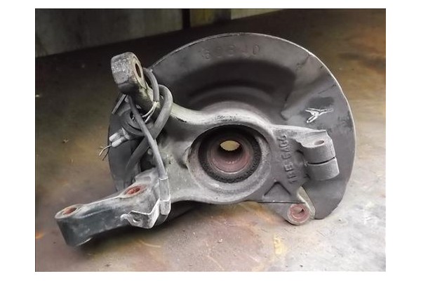 Recambio de mangueta delantero derecha para suzuki liana (rh/er) 1.6 referencia OEM IAM   