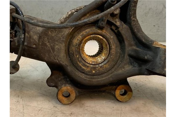 Recambio de mangueta delantero izquierda para peugeot 308 sw 1.6 hdi referencia OEM IAM 364696  