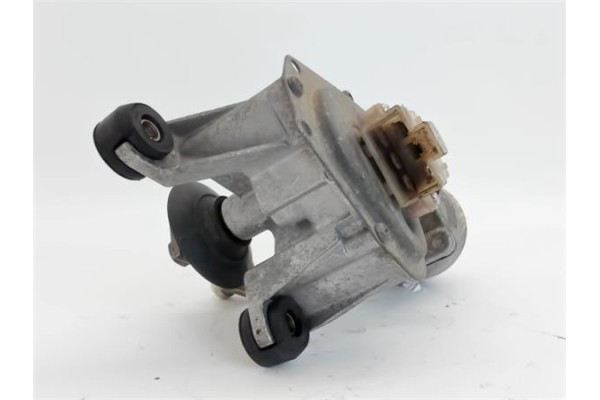 Recambio de motor limpiaparabrisas delantero para nissan terrano ii (r20) referencia OEM IAM 288100F000  