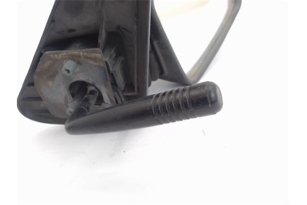 Recambio de retrovisor derecho para peugeot 205 berlina referencia OEM IAM   