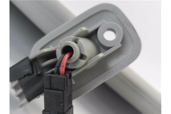 Recambio de parasol izquierdo para mazda cx-7 er 2.2 active referencia OEM IAM J48JR  