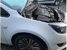 Recambio de aleta delantero derecha para opel astra j berlina 5p 1.6 selective referencia OEM IAM 13390003  